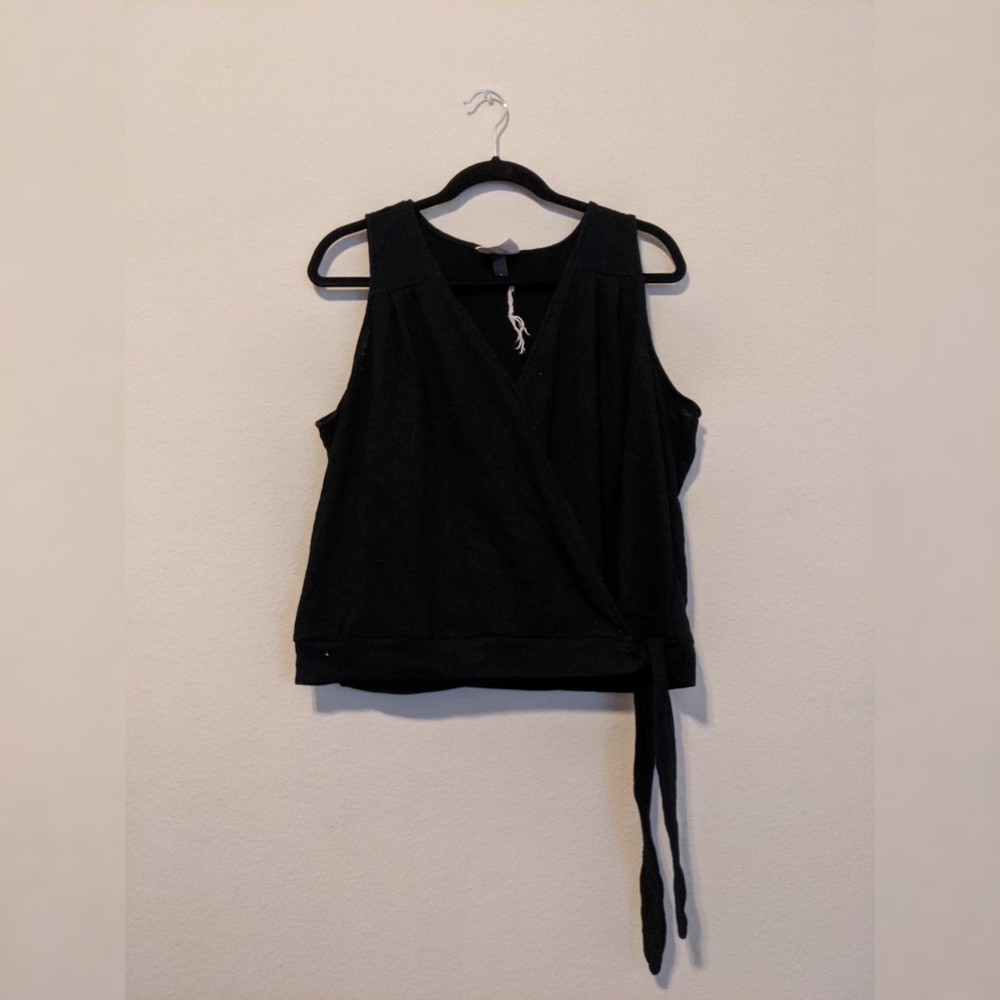 Universal Thread Black Wrap Tank Top
